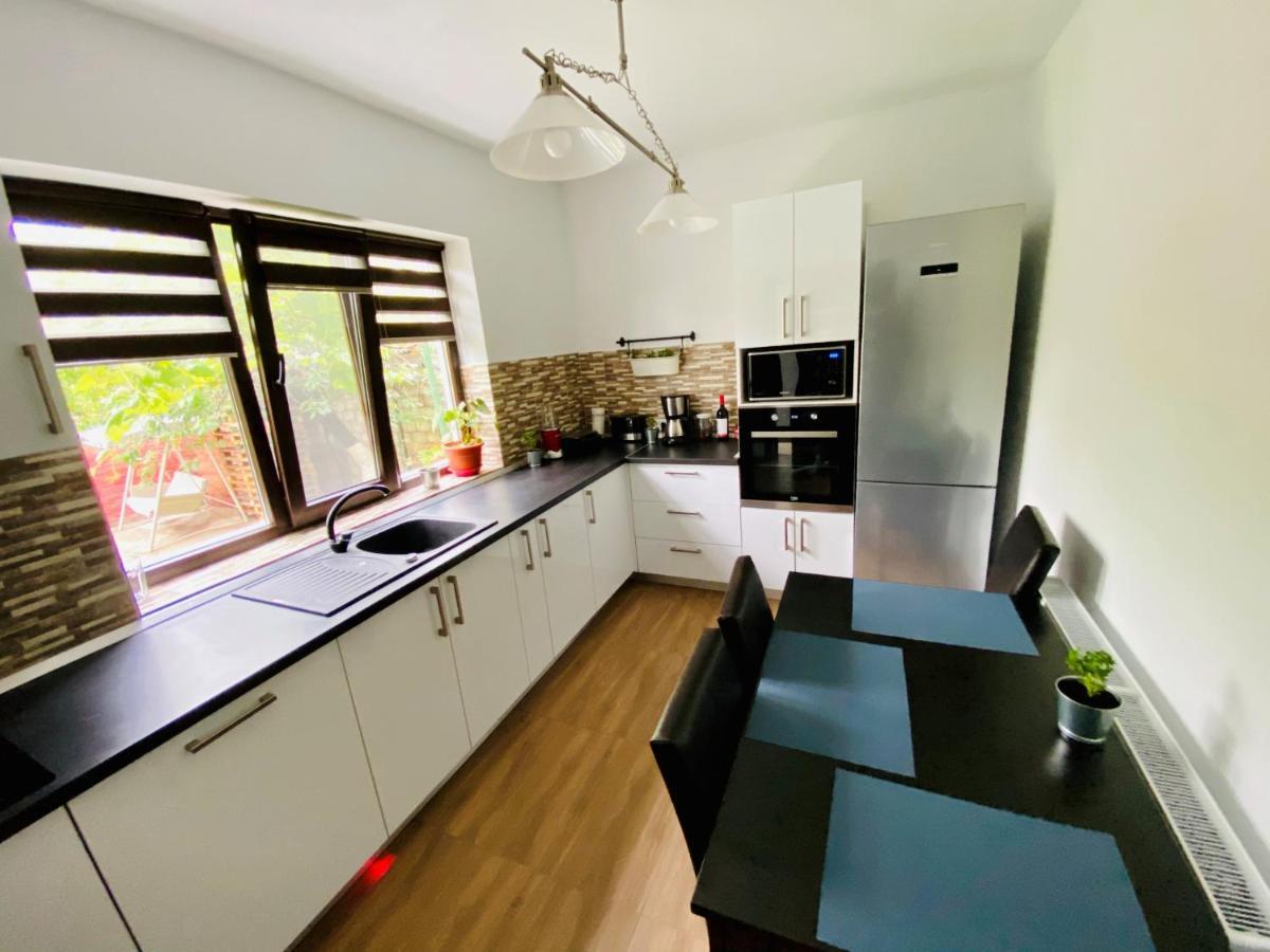 Holiday Home Esku Orşova Εξωτερικό φωτογραφία