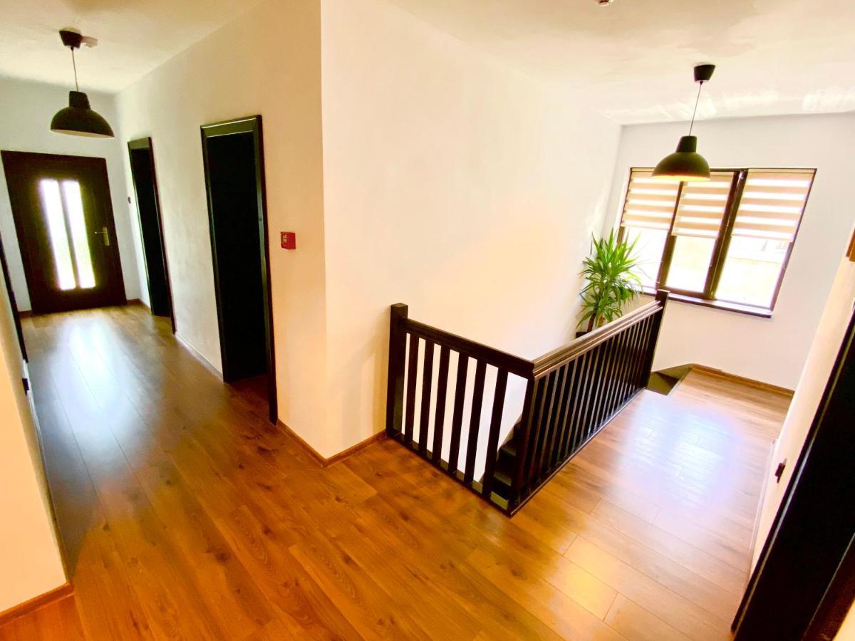 Holiday Home Esku Orşova Εξωτερικό φωτογραφία